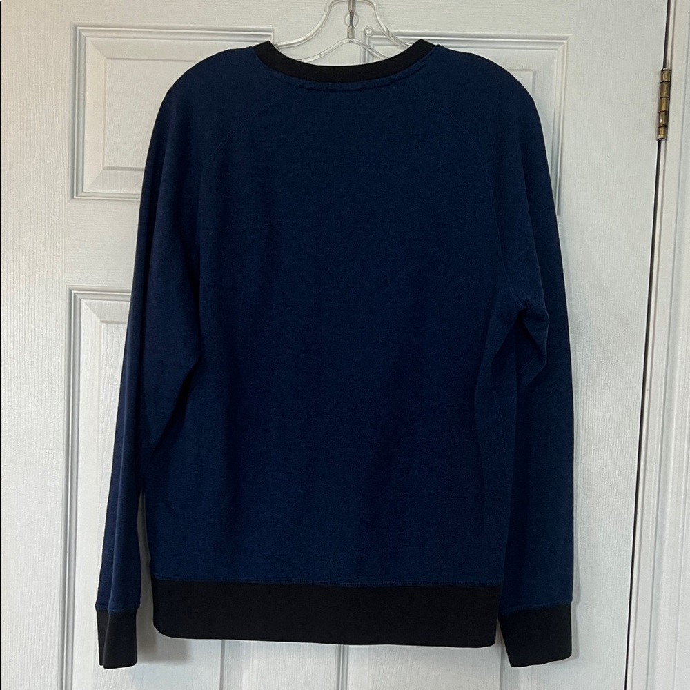 Nike Women's Navy and Black Crewneck Sweater - Picture 3 of 5